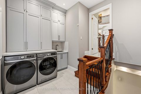 Photo 18 at 37 Vaughan Boulevard, Beverley Glen, Vaughan