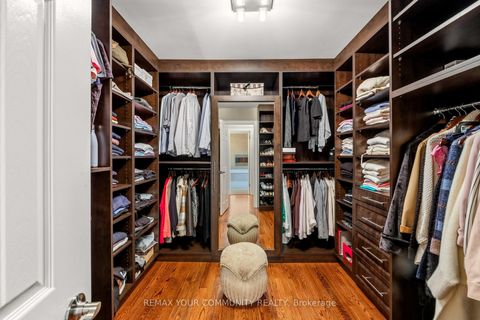 Photo 22 at 37 Vaughan Boulevard, Beverley Glen, Vaughan