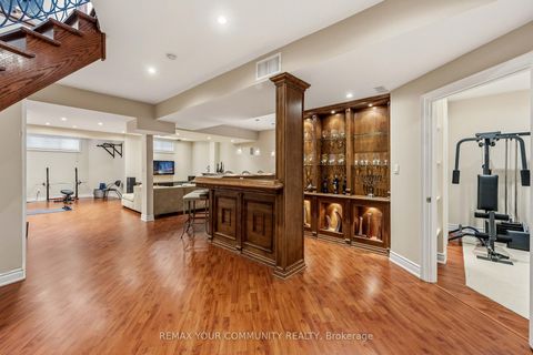 Photo 36 at 37 Vaughan Boulevard, Beverley Glen, Vaughan