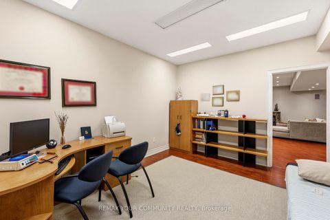 Photo 43 at 37 Vaughan Boulevard, Beverley Glen, Vaughan