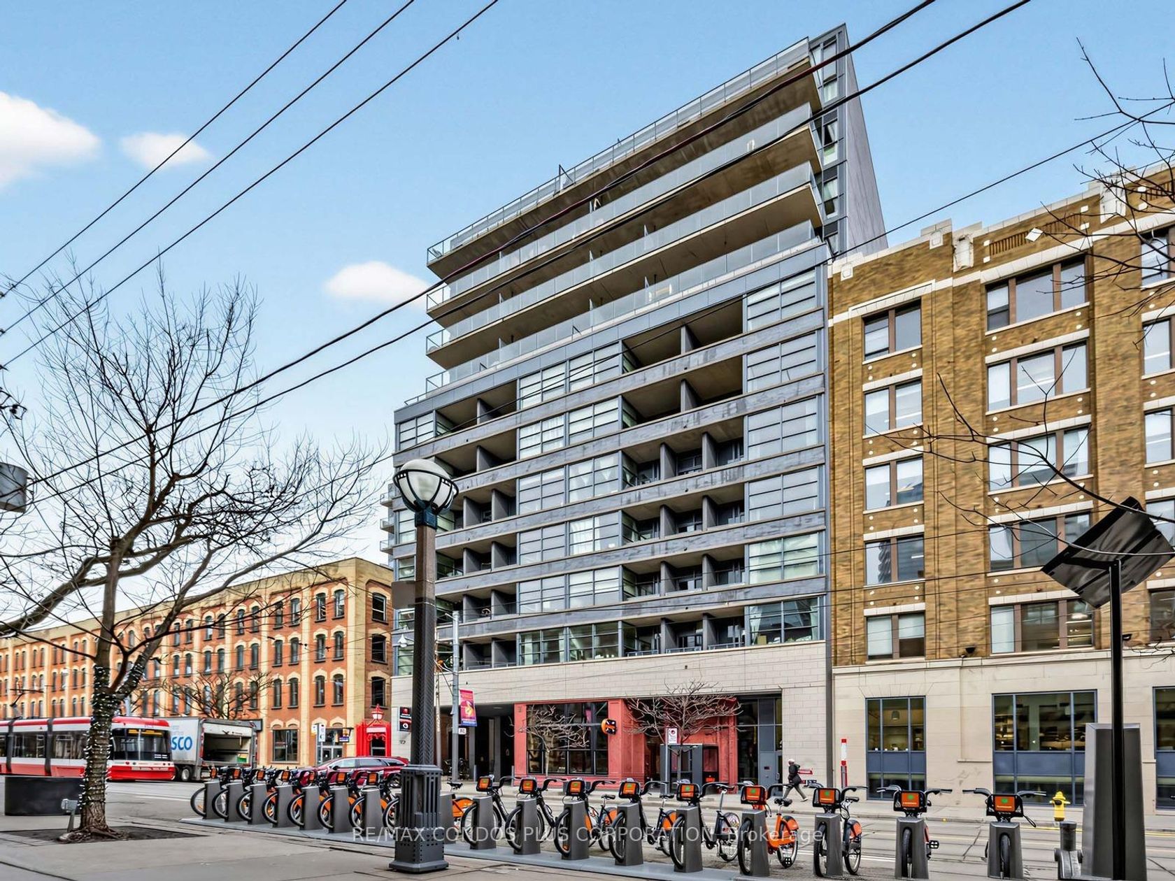 412 - 478 King Street W, Niagara, Toronto by Loree Meneguzzi Real Estate 412 - 478 King Street W, Niagara, Toronto