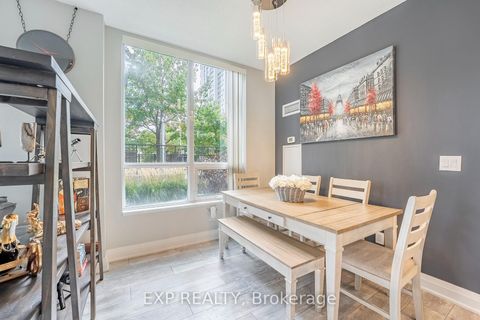 Photo 10 at 105 - 20 North Park Road, Beverley Glen, Vaughan