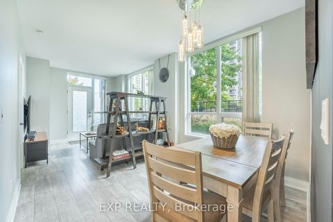 Photo 11 at 105 - 20 North Park Road, Beverley Glen, Vaughan