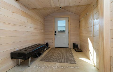 Photo 3 at 7470 21/22 Nottawasaga Side Road, Rural Clearview, Clearview