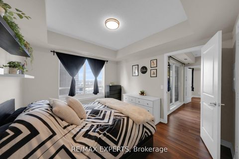 Photo 12 at 701 - 9255 Jane Street, Maple, Vaughan