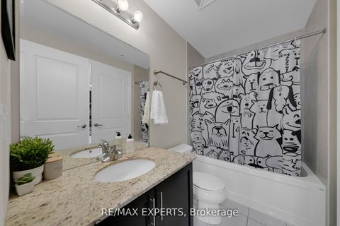 Photo 17 at 701 - 9255 Jane Street, Maple, Vaughan