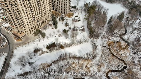 Photo 25 at 701 - 9255 Jane Street, Maple, Vaughan