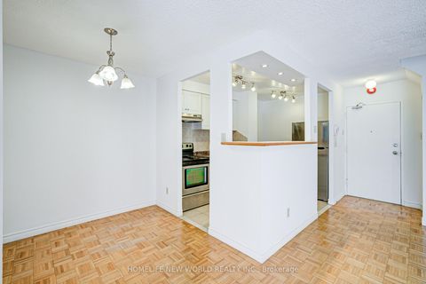 Photo 10 at 325 - 1455 Williamsport Drive, Applewood, Mississauga