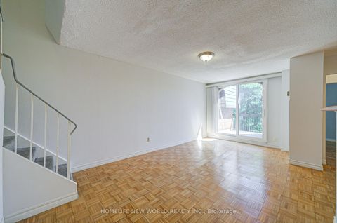 Photo 21 at 325 - 1455 Williamsport Drive, Applewood, Mississauga