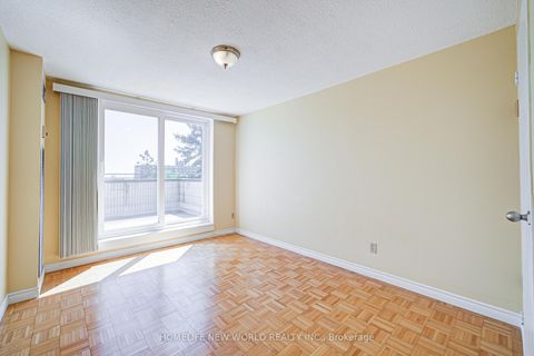 Photo 22 at 325 - 1455 Williamsport Drive, Applewood, Mississauga