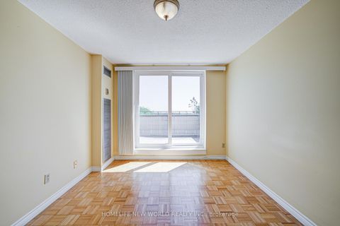 Photo 23 at 325 - 1455 Williamsport Drive, Applewood, Mississauga