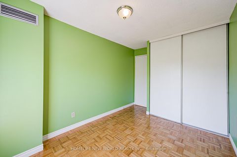 Photo 29 at 325 - 1455 Williamsport Drive, Applewood, Mississauga