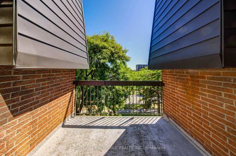 Photo 36 at 325 - 1455 Williamsport Drive, Applewood, Mississauga