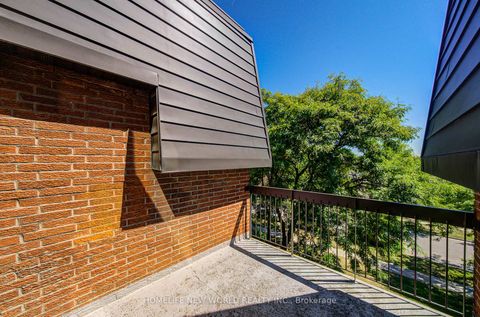 Photo 37 at 325 - 1455 Williamsport Drive, Applewood, Mississauga