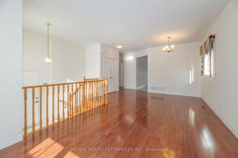 Photo 5 at 802 Coldstream Drive, Samac, Oshawa