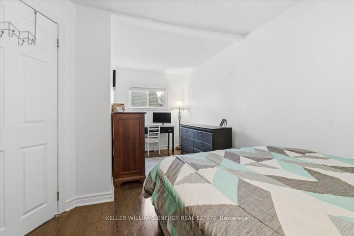 Photo 18 at 469 Montrave Avenue, Vanier, Oshawa