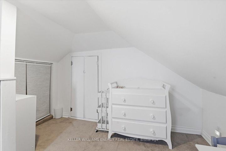 Photo 26 at 469 Montrave Avenue, Vanier, Oshawa