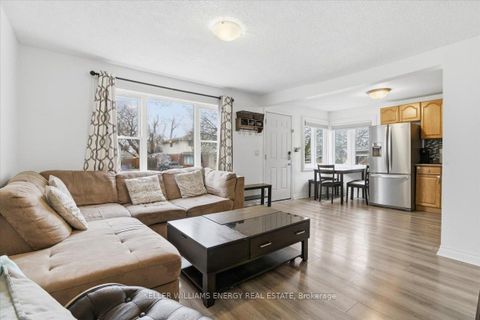 Photo 9 at 469 Montrave Avenue, Vanier, Oshawa