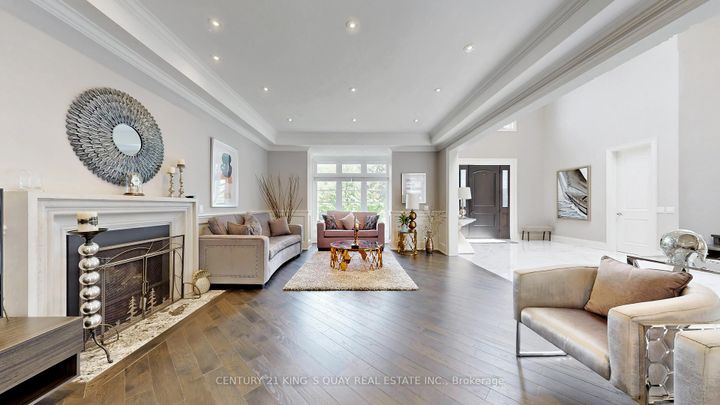 Photo 6 at 177 Newton Drive, Newtonbrook East, Toronto