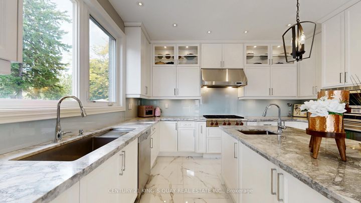 Photo 11 at 177 Newton Drive, Newtonbrook East, Toronto