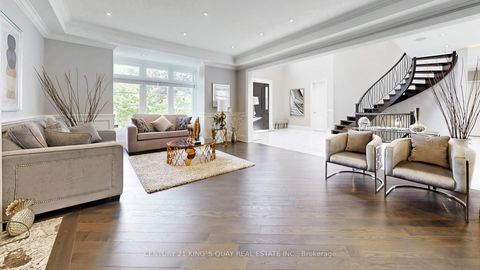 Photo 7 at 177 Newton Drive, Newtonbrook East, Toronto