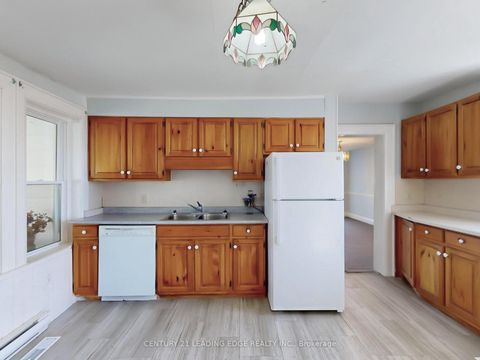 Photo 8 at 362 Victoria Road, Baldwin, Georgina