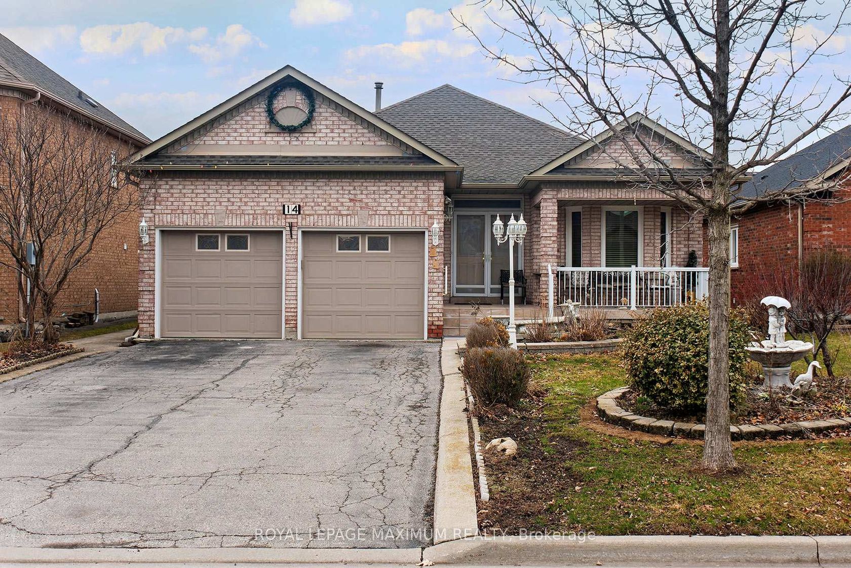 14 Mustang Road, Maple, Vaughan 