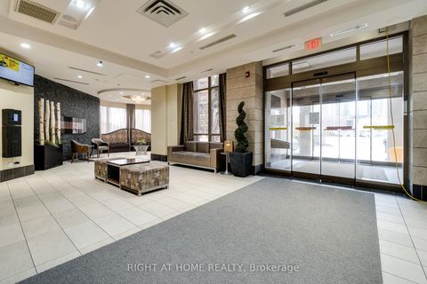 Photo 2 at 1713 - 310 Burnhamthorpe Road W, City Centre, Mississauga