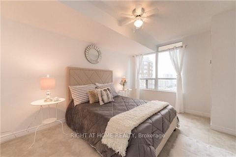 Photo 15 at 1713 - 310 Burnhamthorpe Road W, City Centre, Mississauga