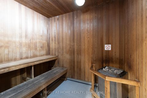 Photo 31 at 1713 - 310 Burnhamthorpe Road W, City Centre, Mississauga