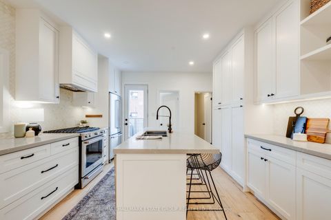 Photo 12 at 4 Adrian Avenue, Pellam Park, Toronto