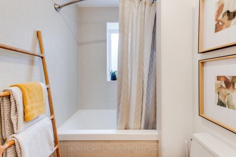 Photo 22 at 4 Adrian Avenue, Pellam Park, Toronto