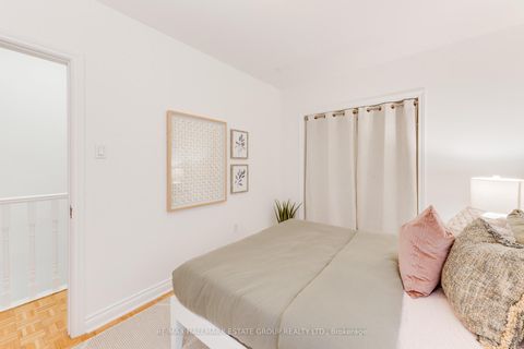 Photo 26 at 4 Adrian Avenue, Pellam Park, Toronto