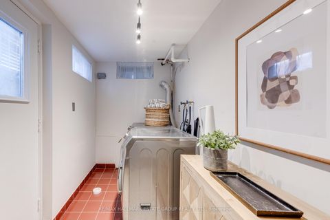 Photo 42 at 4 Adrian Avenue, Pellam Park, Toronto