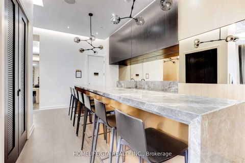 Photo 20 at 702 - 101 Erskine Avenue, Mount Pleasant East, Toronto