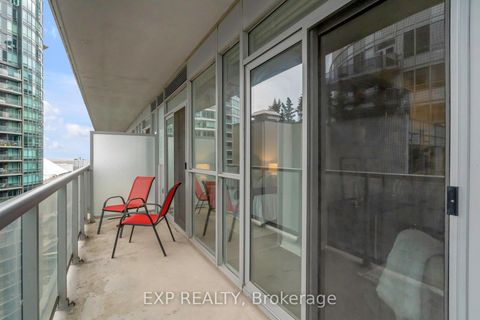 Photo 17 at 2021 - 352 Front Street W, Waterfront Communities C1, Toronto