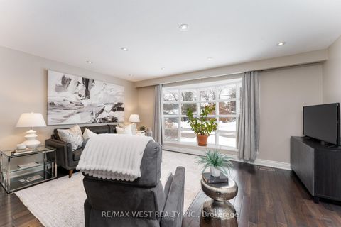 Photo 5 at 57 Alpaca Drive, Woburn, Toronto