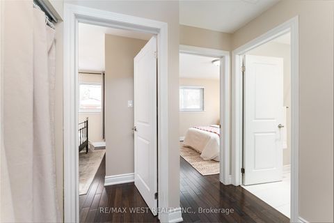 Photo 9 at 57 Alpaca Drive, Woburn, Toronto