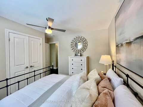 Photo 11 at 57 Alpaca Drive, Woburn, Toronto