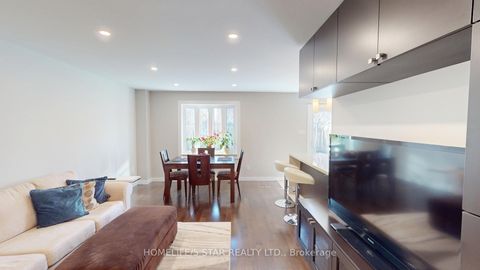 Photo 4 at 42 PILKINGTON Crescent, Brownridge, Vaughan