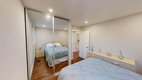 Photo 29 at 42 PILKINGTON Crescent, Brownridge, Vaughan