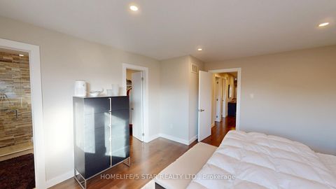 Photo 38 at 42 PILKINGTON Crescent, Brownridge, Vaughan