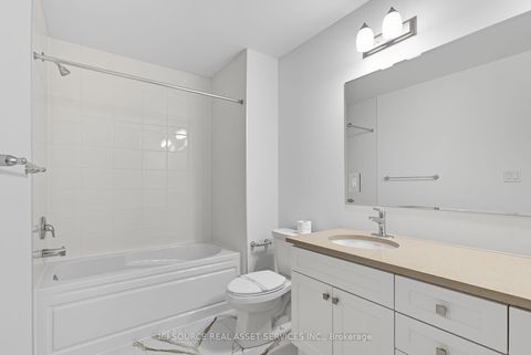 Photo 15 at 16 Pearen Lane, Rural Barrie Southwest, Barrie