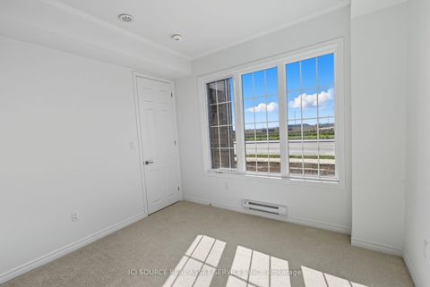 Photo 30 at 16 Pearen Lane, Rural Barrie Southwest, Barrie