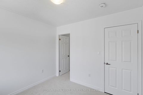 Photo 31 at 16 Pearen Lane, Rural Barrie Southwest, Barrie