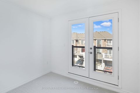 Photo 32 at 16 Pearen Lane, Rural Barrie Southwest, Barrie