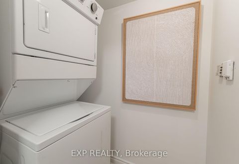 Photo 6 at 1603 - 801 Bay Street, Bay Street Corridor, Toronto