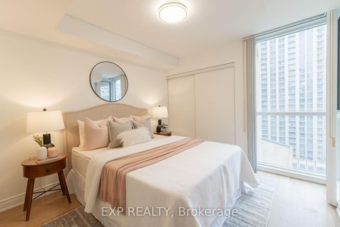 Photo 11 at 1603 - 801 Bay Street, Bay Street Corridor, Toronto