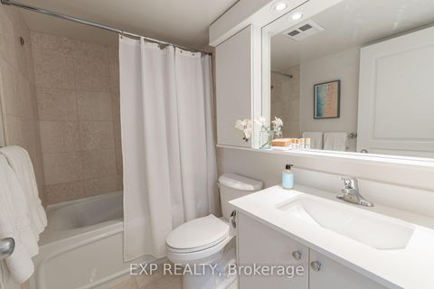 Photo 13 at 1603 - 801 Bay Street, Bay Street Corridor, Toronto