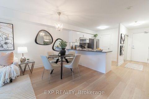 Photo 14 at 1603 - 801 Bay Street, Bay Street Corridor, Toronto